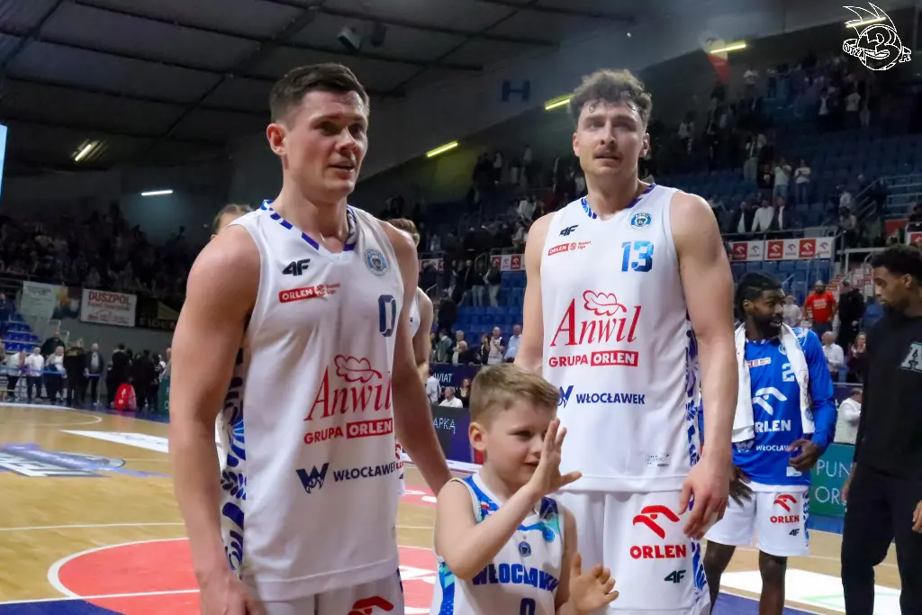 Galeria zdjęć 25 kolejki OBL Anwil Włocławek-Tasomix Rosiek Stal Ostrów Wielkopolski — zdjęcie 249