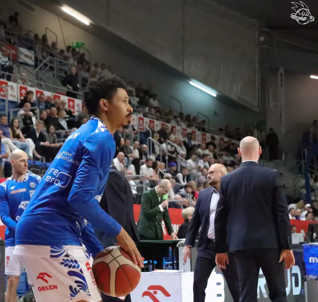 Galeria zdjęć 25 kolejki OBL Anwil Włocławek-Tasomix Rosiek Stal Ostrów Wielkopolski — zdjęcie 38
