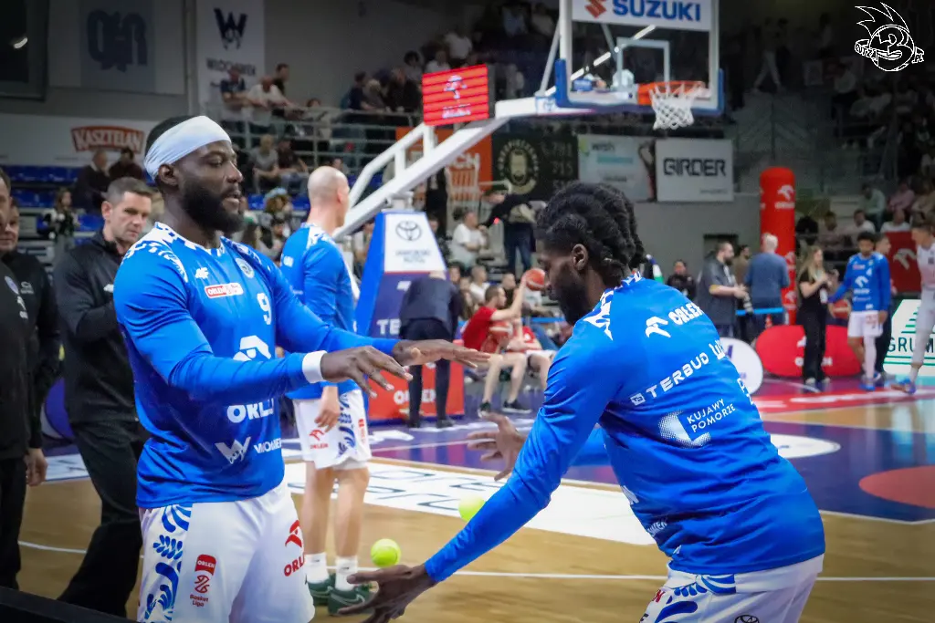 Galeria zdjęć 25 kolejki OBL Anwil Włocławek-Tasomix Rosiek Stal Ostrów Wielkopolski — zdjęcie 14
