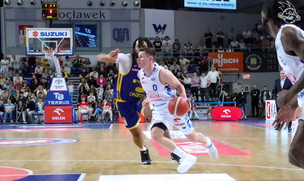 Galeria zdjęć 25 kolejki OBL Anwil Włocławek-Tasomix Rosiek Stal Ostrów Wielkopolski — zdjęcie 222