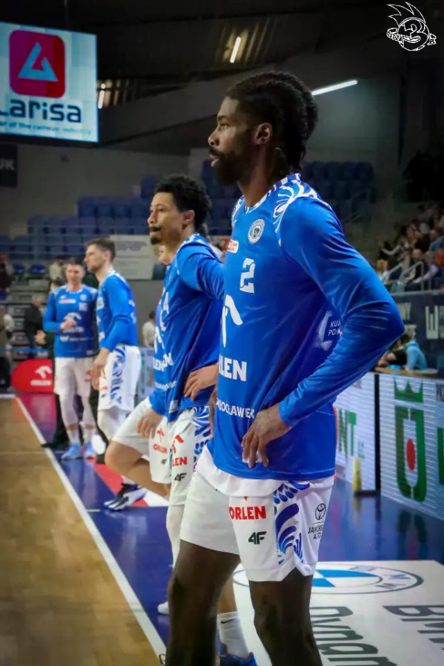 Galeria zdjęć 25 kolejki OBL Anwil Włocławek-Tasomix Rosiek Stal Ostrów Wielkopolski — zdjęcie 4