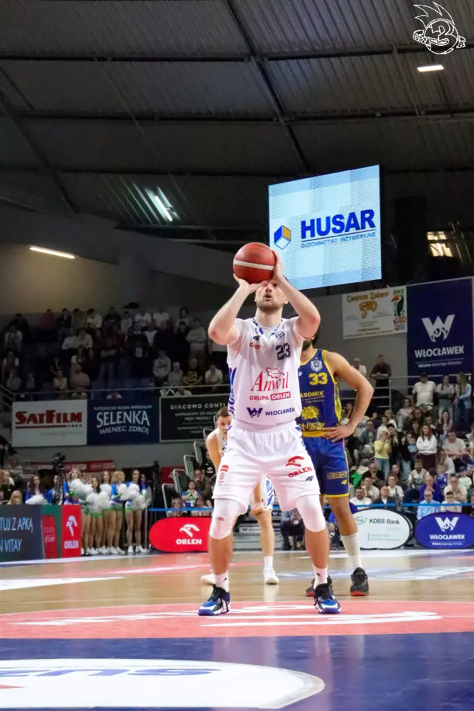 Galeria zdjęć 25 kolejki OBL Anwil Włocławek-Tasomix Rosiek Stal Ostrów Wielkopolski — zdjęcie 211