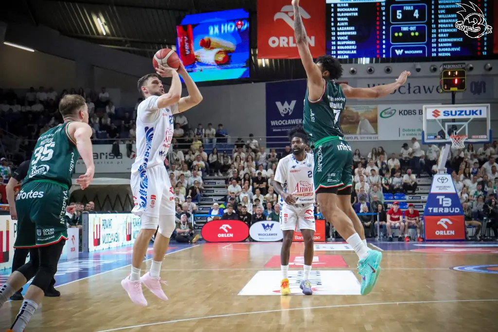 Galeria zdjęć 28 kolejki OBL Anwil Włocławek-WKS Śląsk Wrocław — zdjęcie 145
