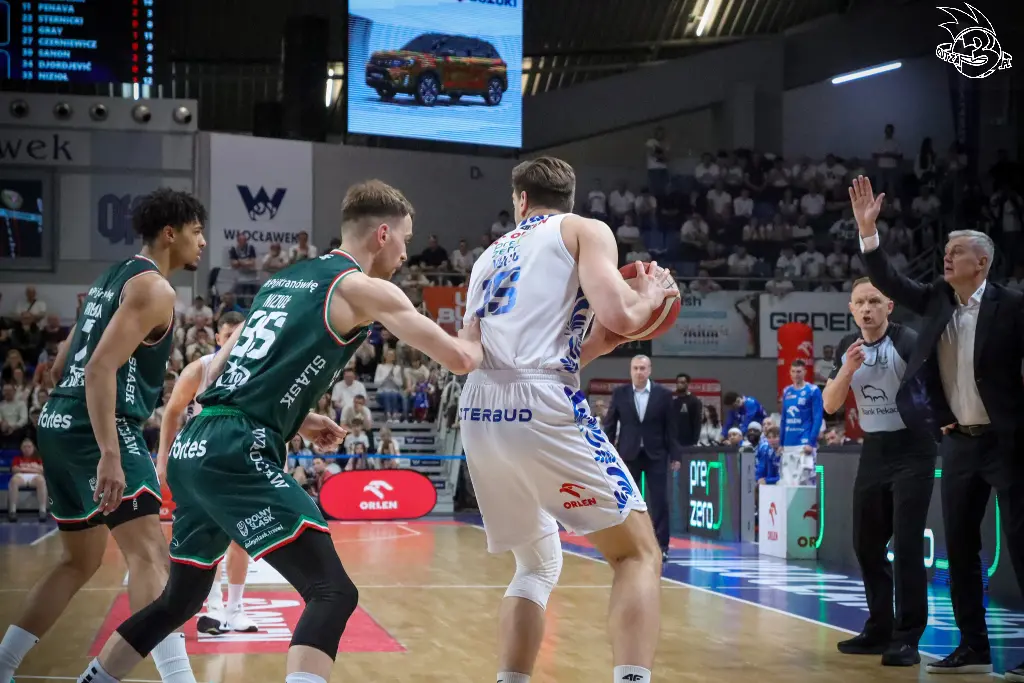 Galeria zdjęć 28 kolejki OBL Anwil Włocławek-WKS Śląsk Wrocław — zdjęcie 154