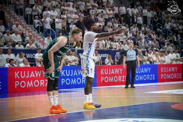 Galeria zdjęć 28 kolejki OBL Anwil Włocławek-WKS Śląsk Wrocław — zdjęcie 196