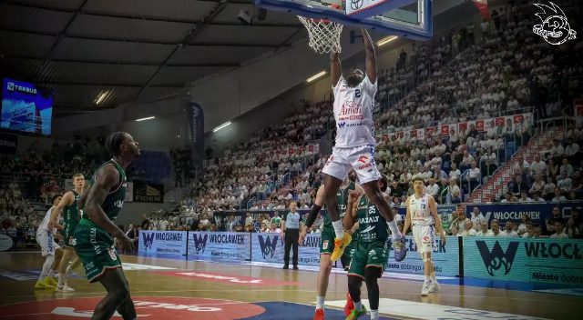 Galeria zdjęć 28 kolejki OBL Anwil Włocławek-WKS Śląsk Wrocław — zdjęcie 74