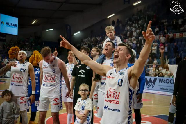 Galeria zdjęć 28 kolejki OBL Anwil Włocławek-WKS Śląsk Wrocław — zdjęcie 214