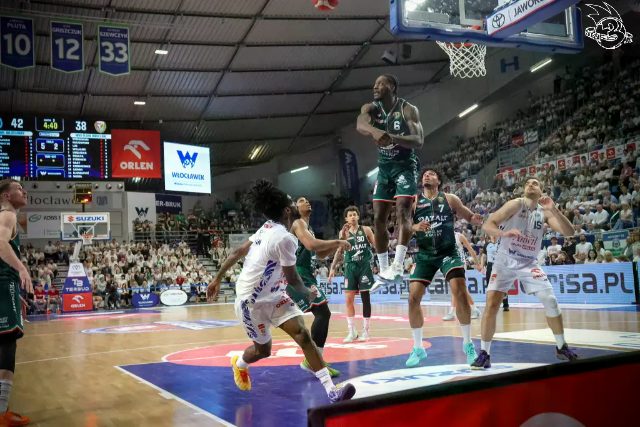 Galeria zdjęć 28 kolejki OBL Anwil Włocławek-WKS Śląsk Wrocław — zdjęcie 120