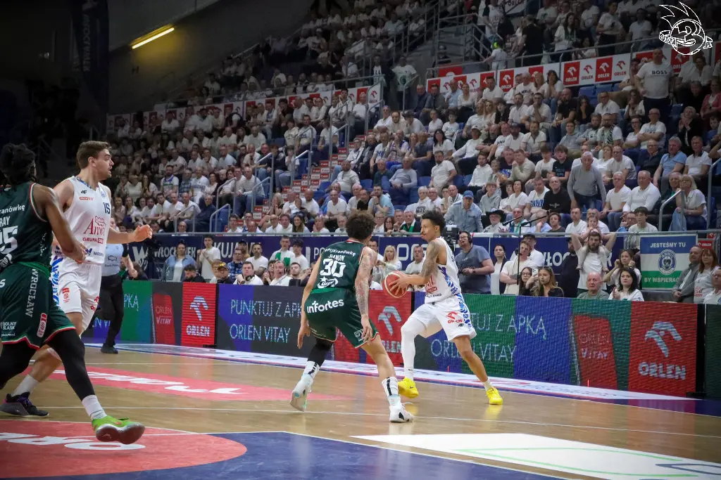Galeria zdjęć 28 kolejki OBL Anwil Włocławek-WKS Śląsk Wrocław — zdjęcie 144