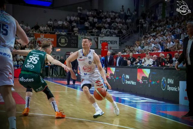 Galeria zdjęć 28 kolejki OBL Anwil Włocławek-WKS Śląsk Wrocław — zdjęcie 157