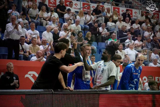 Galeria zdjęć 28 kolejki OBL Anwil Włocławek-WKS Śląsk Wrocław — zdjęcie 91