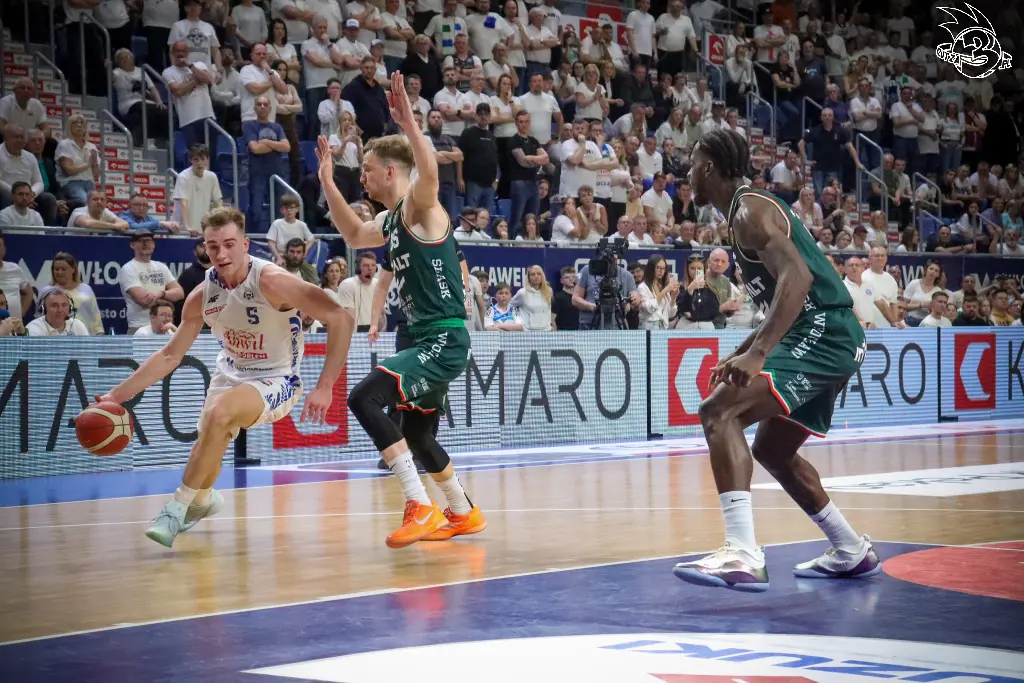 Galeria zdjęć 28 kolejki OBL Anwil Włocławek-WKS Śląsk Wrocław — zdjęcie 198