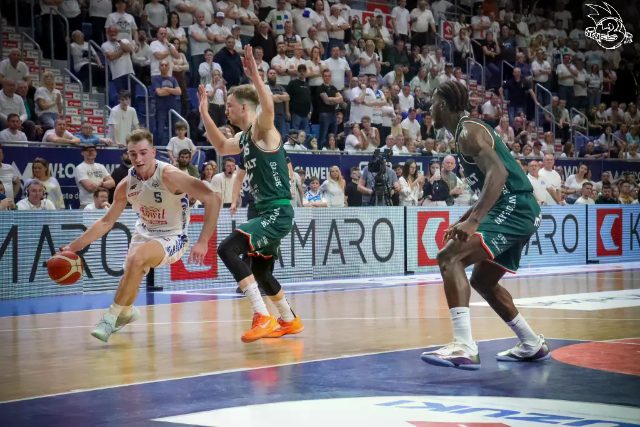 Galeria zdjęć 28 kolejki OBL Anwil Włocławek-WKS Śląsk Wrocław — zdjęcie 198