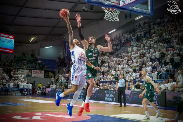 Galeria zdjęć 28 kolejki OBL Anwil Włocławek-WKS Śląsk Wrocław — zdjęcie 94