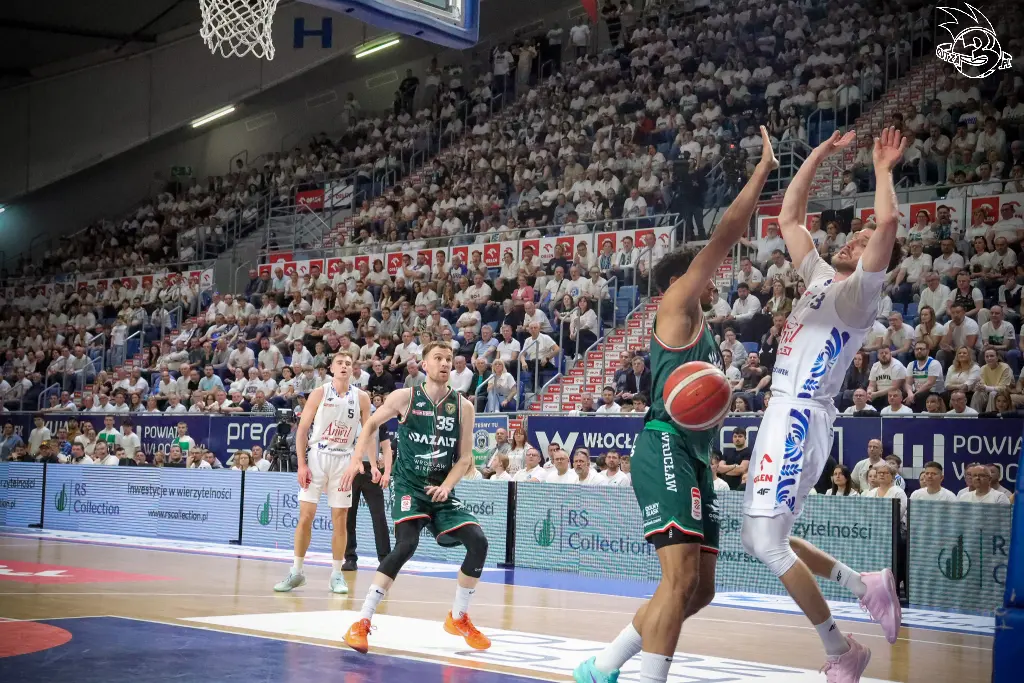 Galeria zdjęć 28 kolejki OBL Anwil Włocławek-WKS Śląsk Wrocław — zdjęcie 68