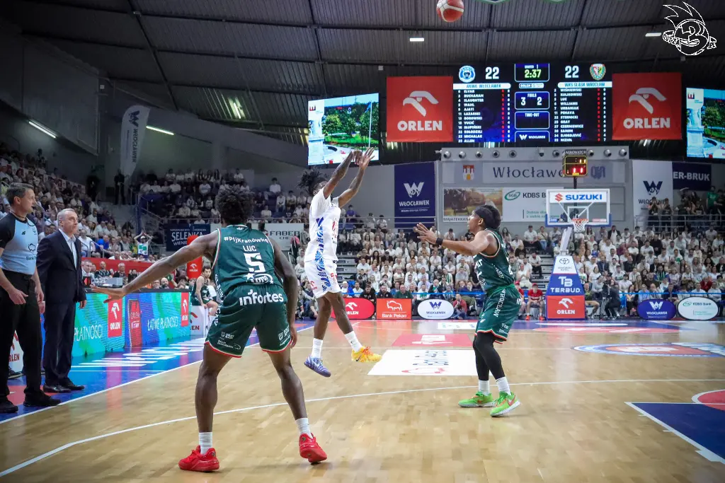 Galeria zdjęć 28 kolejki OBL Anwil Włocławek-WKS Śląsk Wrocław — zdjęcie 77
