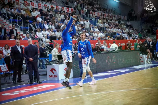 Galeria zdjęć 28 kolejki OBL Anwil Włocławek-WKS Śląsk Wrocław — zdjęcie 33