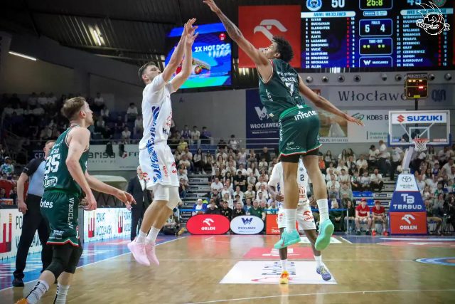 Galeria zdjęć 28 kolejki OBL Anwil Włocławek-WKS Śląsk Wrocław — zdjęcie 146