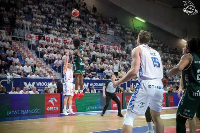 Galeria zdjęć 28 kolejki OBL Anwil Włocławek-WKS Śląsk Wrocław — zdjęcie 153