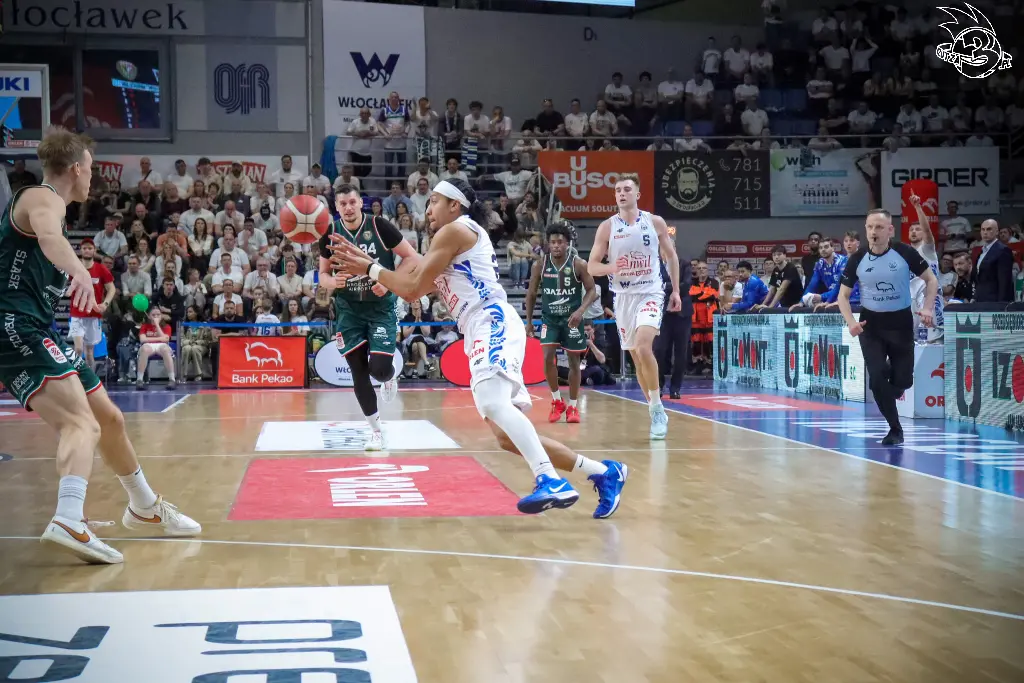 Galeria zdjęć 28 kolejki OBL Anwil Włocławek-WKS Śląsk Wrocław — zdjęcie 177