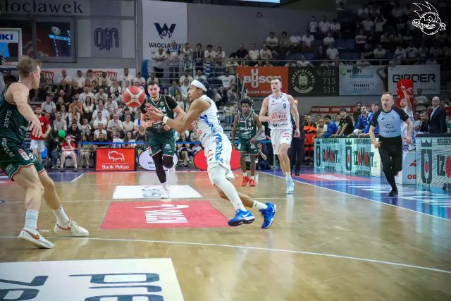 Galeria zdjęć 28 kolejki OBL Anwil Włocławek-WKS Śląsk Wrocław — zdjęcie 177
