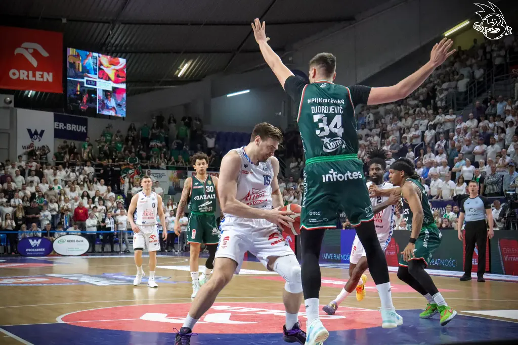 Galeria zdjęć 28 kolejki OBL Anwil Włocławek-WKS Śląsk Wrocław — zdjęcie 49