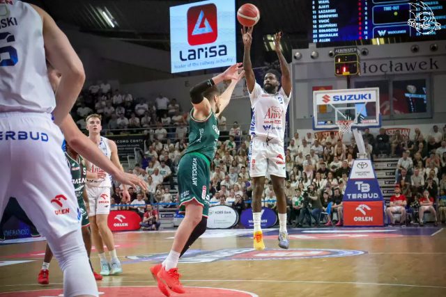 Galeria zdjęć 28 kolejki OBL Anwil Włocławek-WKS Śląsk Wrocław — zdjęcie 175