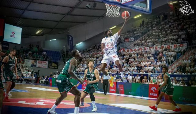 Galeria zdjęć 28 kolejki OBL Anwil Włocławek-WKS Śląsk Wrocław — zdjęcie 82