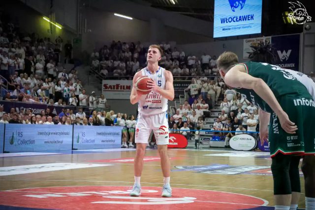 Galeria zdjęć 28 kolejki OBL Anwil Włocławek-WKS Śląsk Wrocław — zdjęcie 186