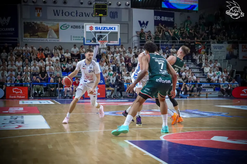 Galeria zdjęć 28 kolejki OBL Anwil Włocławek-WKS Śląsk Wrocław — zdjęcie 141