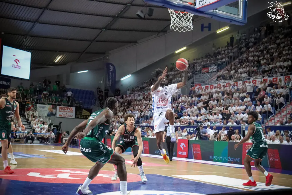 Galeria zdjęć 28 kolejki OBL Anwil Włocławek-WKS Śląsk Wrocław — zdjęcie 81