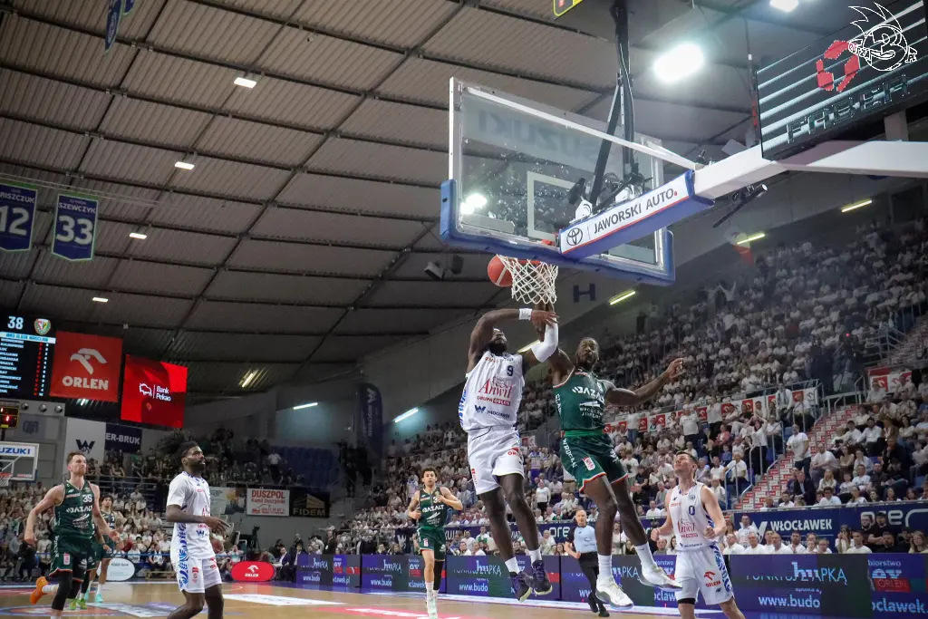 Galeria zdjęć 28 kolejki OBL Anwil Włocławek-WKS Śląsk Wrocław — zdjęcie 123