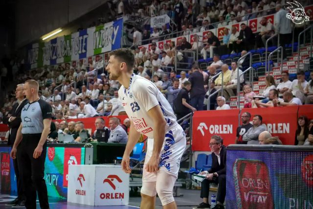 Galeria zdjęć 28 kolejki OBL Anwil Włocławek-WKS Śląsk Wrocław — zdjęcie 148