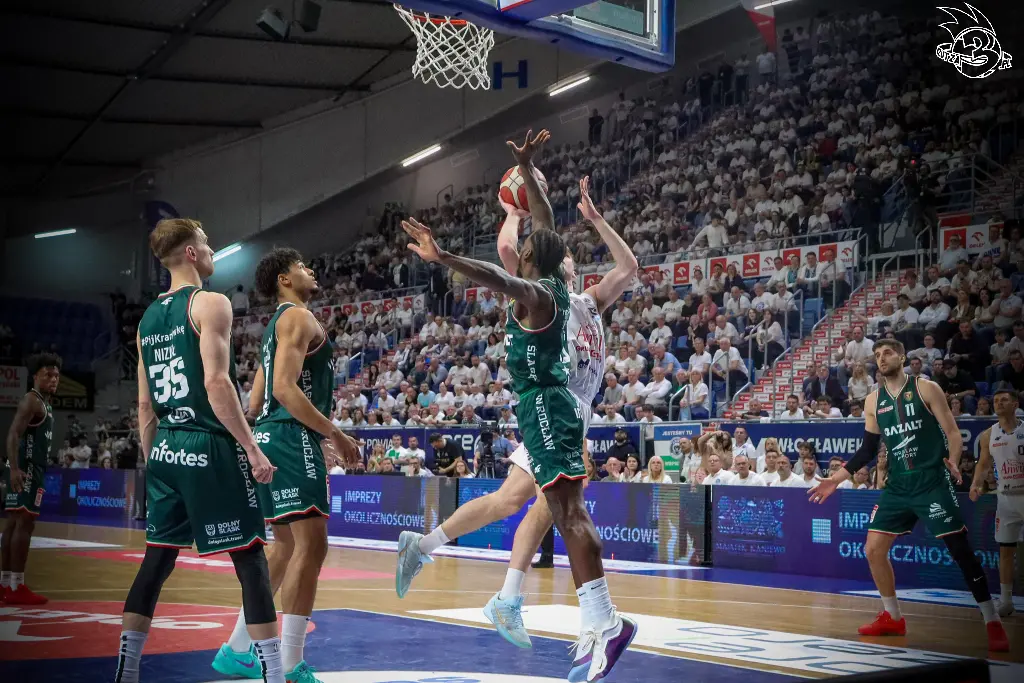 Galeria zdjęć 28 kolejki OBL Anwil Włocławek-WKS Śląsk Wrocław — zdjęcie 99