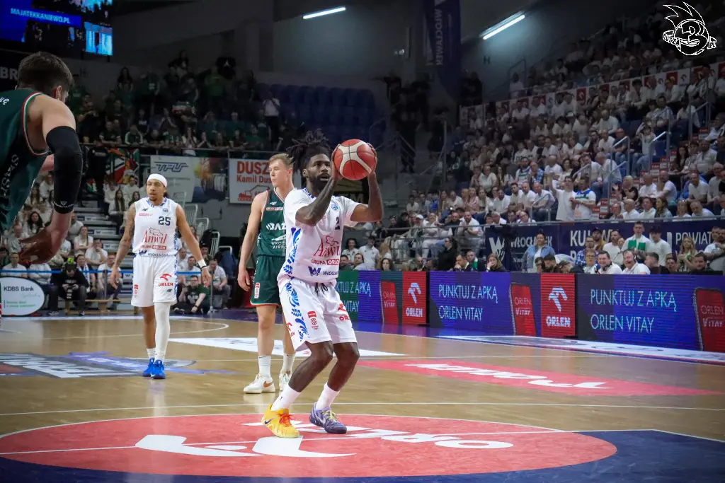 Galeria zdjęć 28 kolejki OBL Anwil Włocławek-WKS Śląsk Wrocław — zdjęcie 89