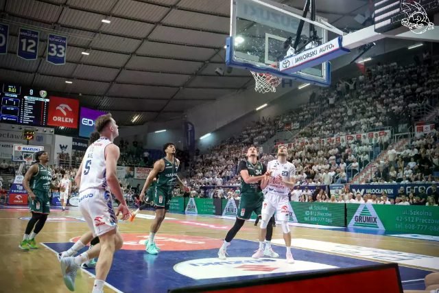 Galeria zdjęć 28 kolejki OBL Anwil Włocławek-WKS Śląsk Wrocław — zdjęcie 60