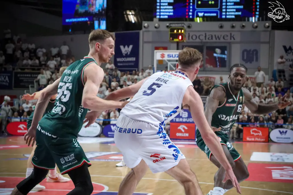 Galeria zdjęć 28 kolejki OBL Anwil Włocławek-WKS Śląsk Wrocław — zdjęcie 191