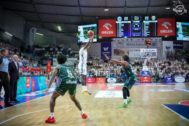 Galeria zdjęć 28 kolejki OBL Anwil Włocławek-WKS Śląsk Wrocław — zdjęcie 76