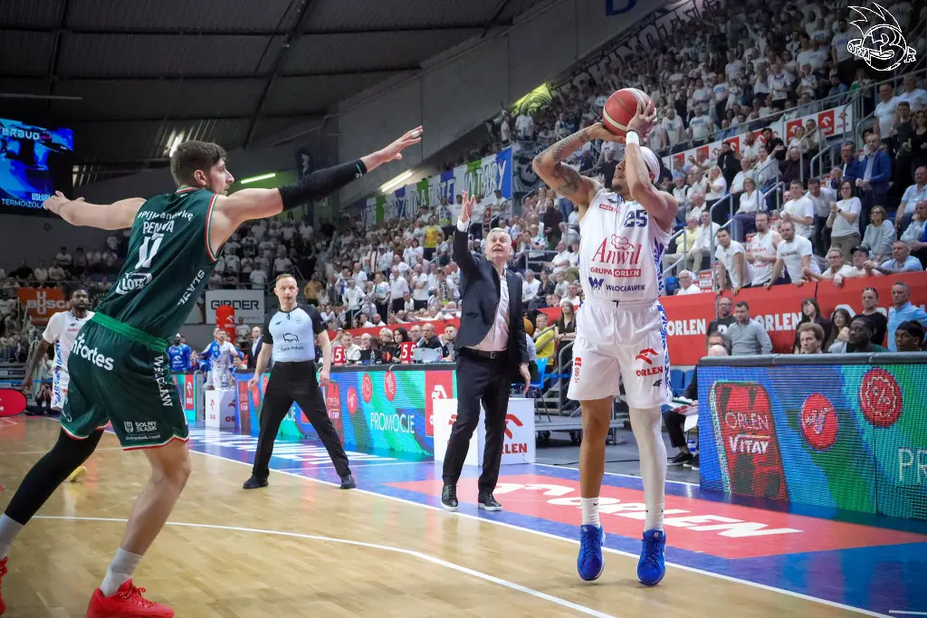 Galeria zdjęć 28 kolejki OBL Anwil Włocławek-WKS Śląsk Wrocław — zdjęcie 179