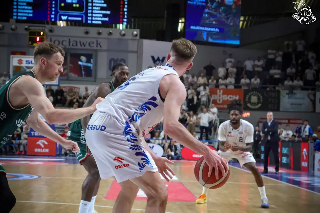Galeria zdjęć 28 kolejki OBL Anwil Włocławek-WKS Śląsk Wrocław — zdjęcie 190