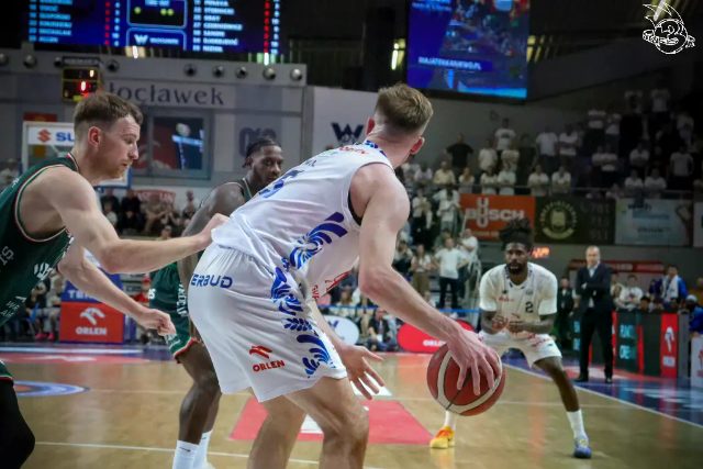Galeria zdjęć 28 kolejki OBL Anwil Włocławek-WKS Śląsk Wrocław — zdjęcie 190