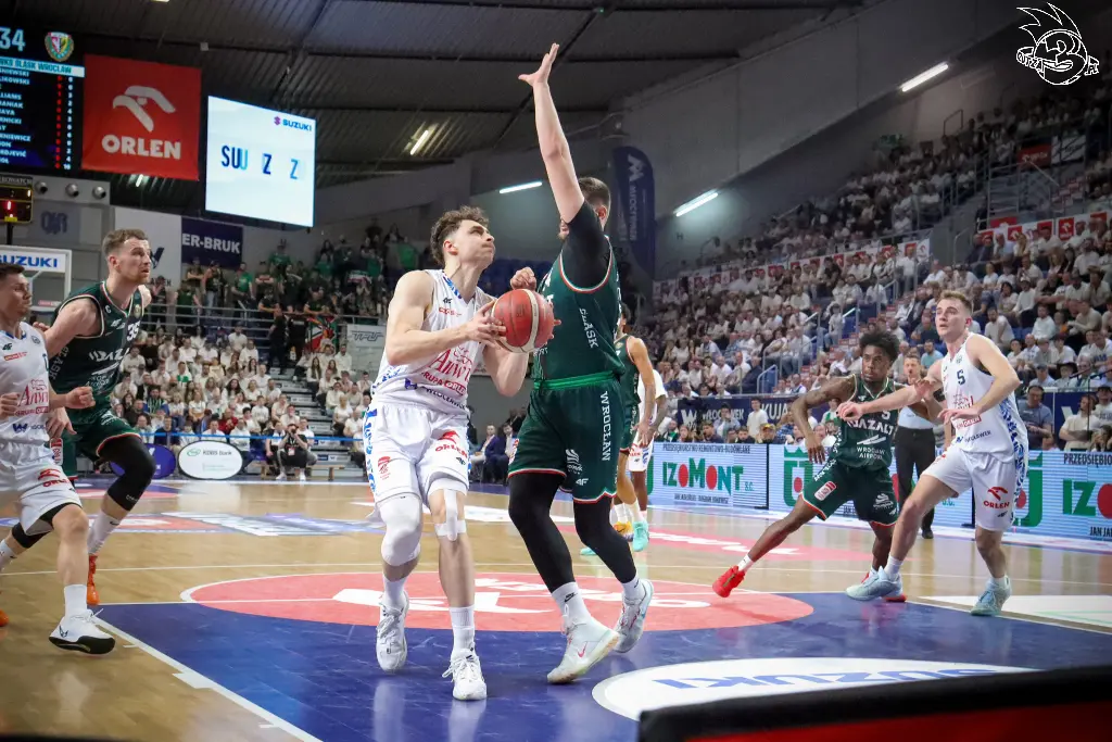 Galeria zdjęć 28 kolejki OBL Anwil Włocławek-WKS Śląsk Wrocław — zdjęcie 108