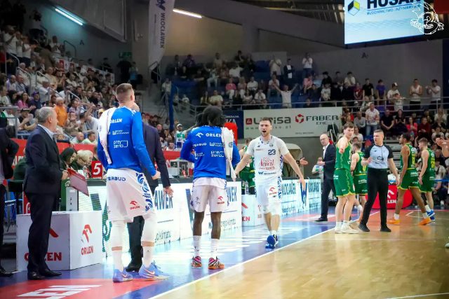 Galeria zdjęć 27 kolejki OBL Anwil Włocławek-Orlen Zastal Zielona Góra — zdjęcie 111