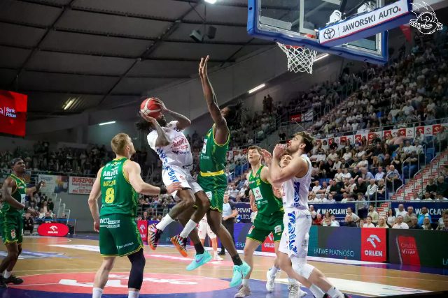 Galeria zdjęć 27 kolejki OBL Anwil Włocławek-Orlen Zastal Zielona Góra — zdjęcie 76