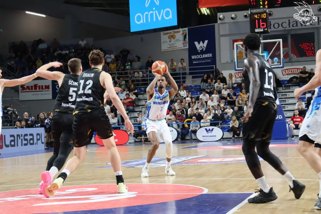 Galeria zdjęć meczu FIBA Europe Cup:       Anwil Włocławek 🆚 Basketball Löwen Brunszwik — zdjęcie 123