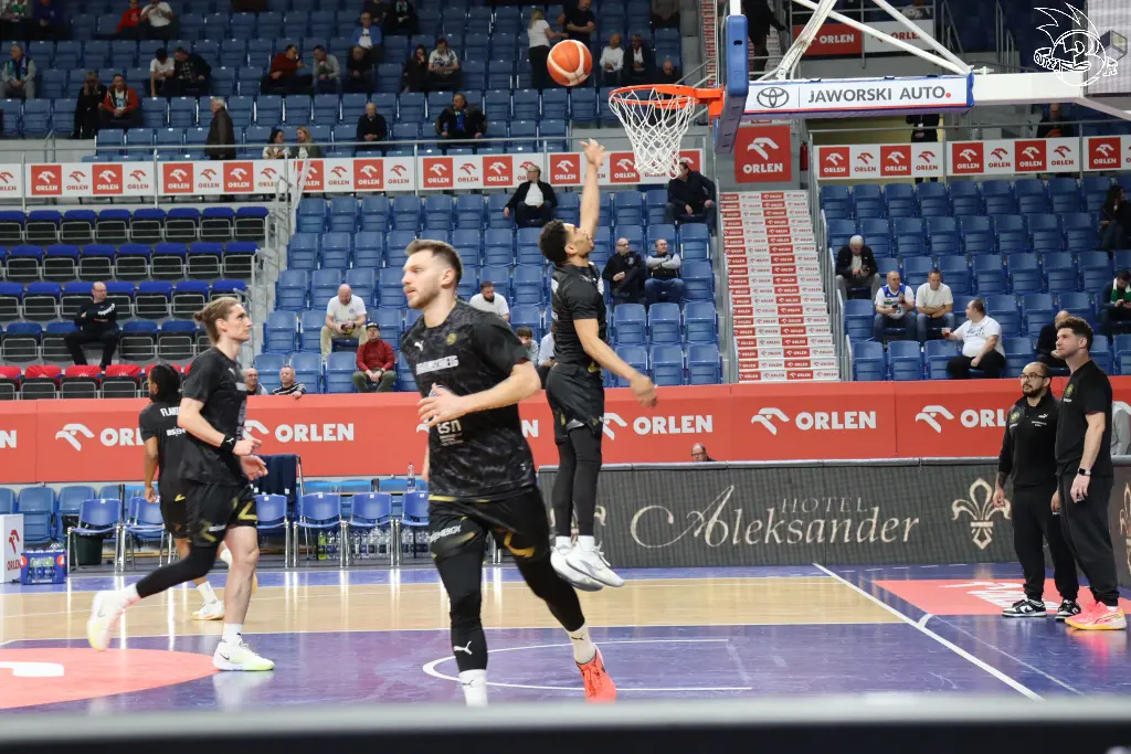 Galeria zdjęć meczu FIBA Europe Cup:       Anwil Włocławek 🆚 Basketball Löwen Brunszwik — zdjęcie 1