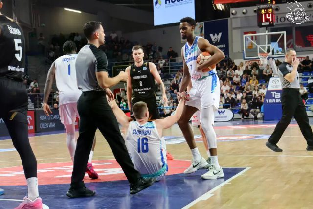 Galeria zdjęć meczu FIBA Europe Cup:       Anwil Włocławek 🆚 Basketball Löwen Brunszwik — zdjęcie 86