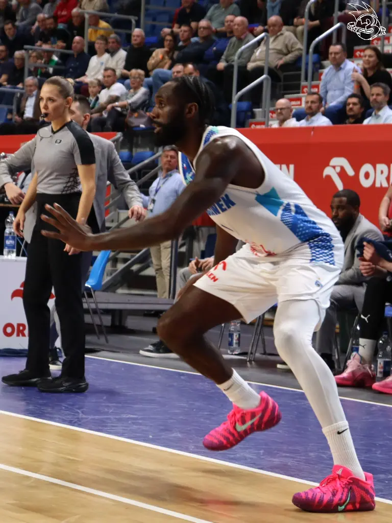 Galeria zdjęć meczu FIBA Europe Cup:       Anwil Włocławek 🆚 Basketball Löwen Brunszwik — zdjęcie 125