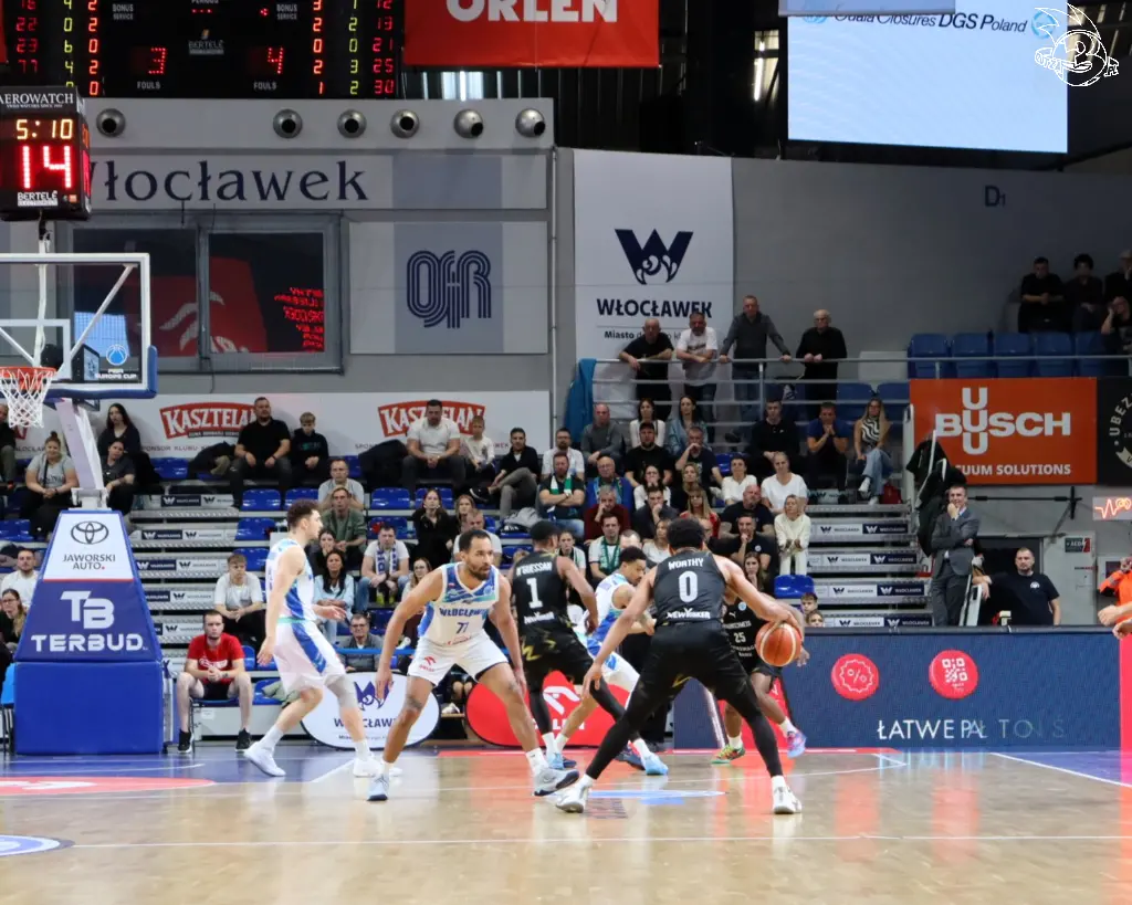 Galeria zdjęć meczu FIBA Europe Cup:       Anwil Włocławek 🆚 Basketball Löwen Brunszwik — zdjęcie 100