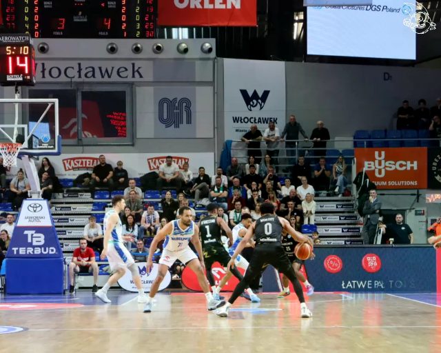 Galeria zdjęć meczu FIBA Europe Cup:       Anwil Włocławek 🆚 Basketball Löwen Brunszwik — zdjęcie 100